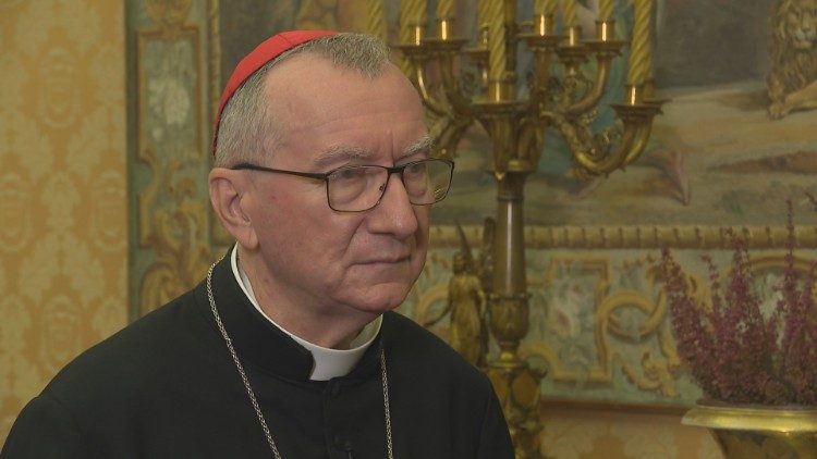 Parolin: El Papa estará en Ajaccio exhortando oración, justicia y responsabilidad