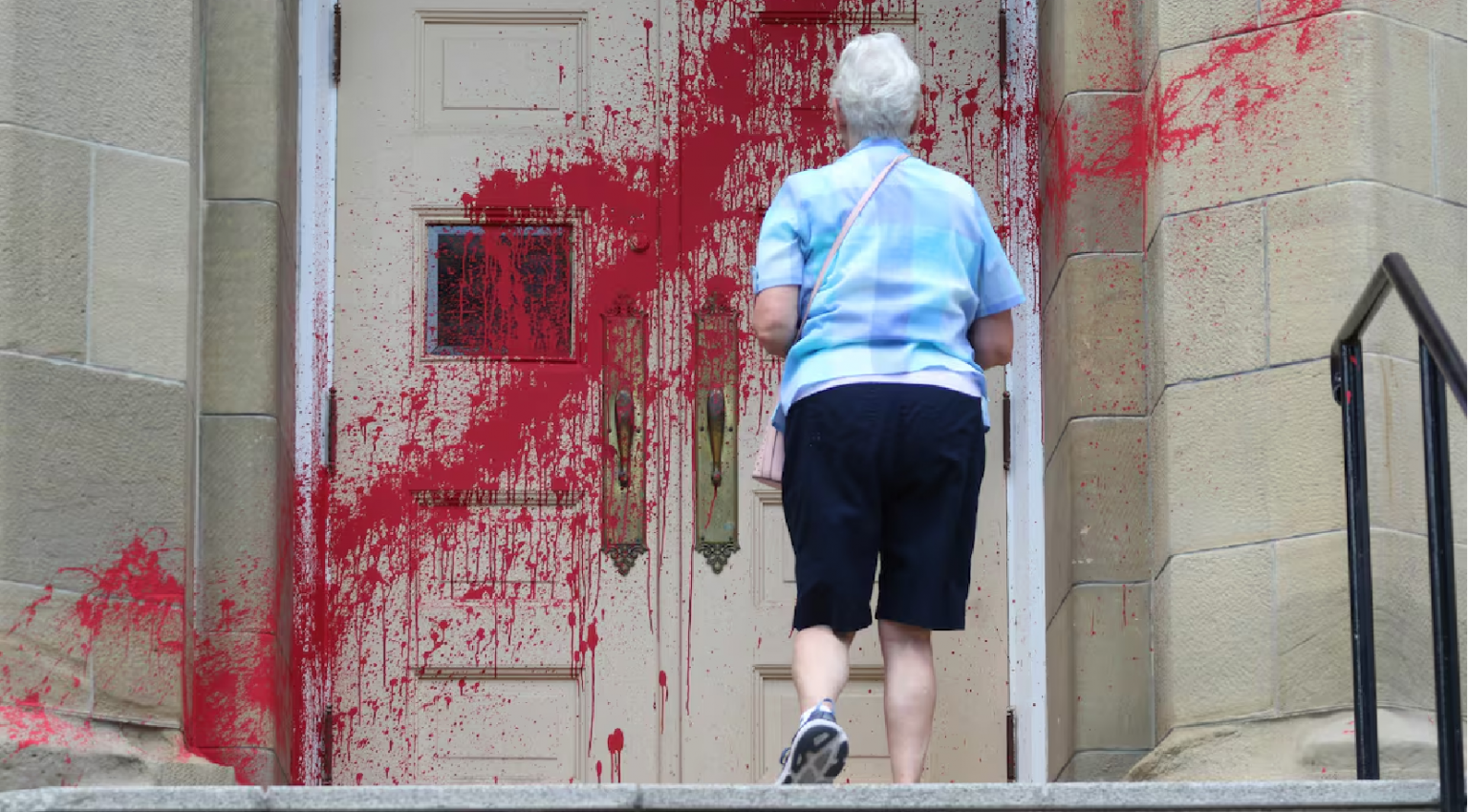 Iglesia Presbiteriana Grace Atacada Con Pintura Roja En Calgary Foto: Anadolu Agency (Anadolu Agency Via Getty Images)